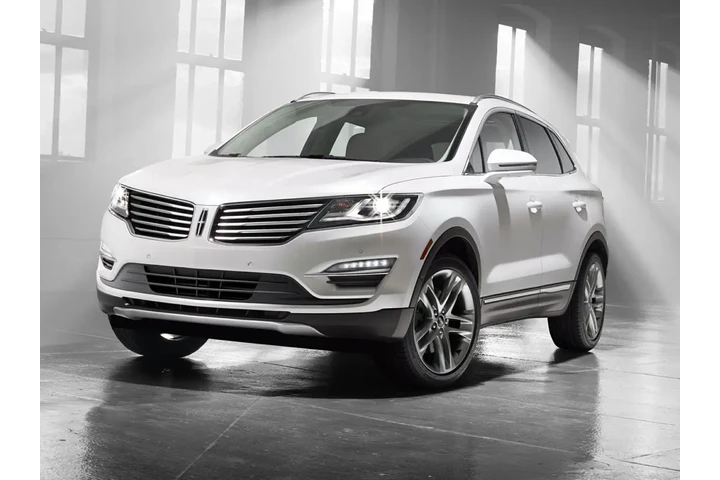 $14988 : 2017 MKC Reserve image 1