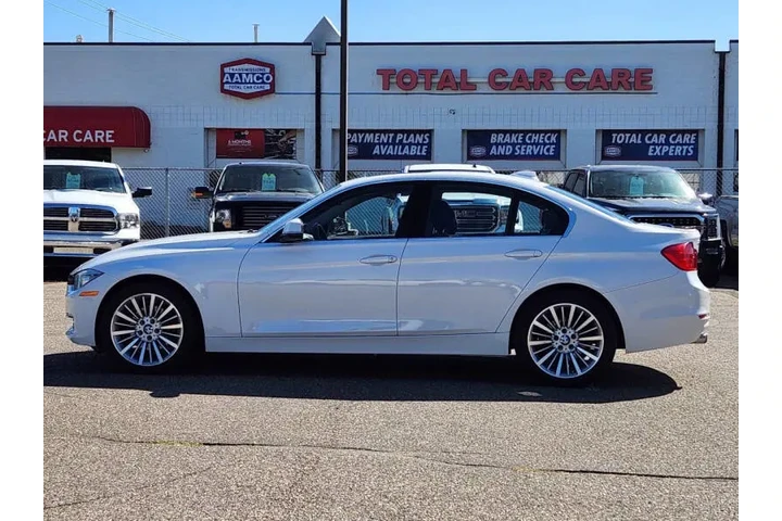 $12975 : 2014 BMW 3 Series 328i xDrive image 4