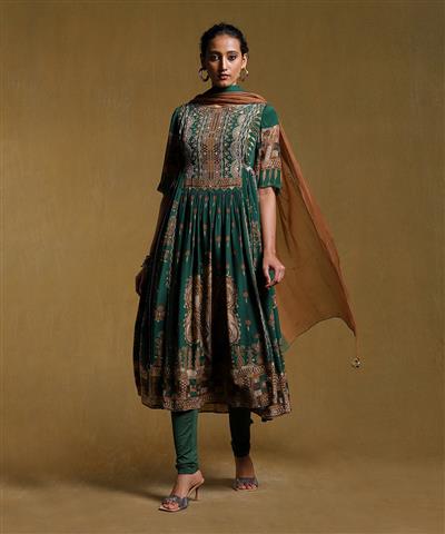 $55 : Eid Outfits for Women image 3