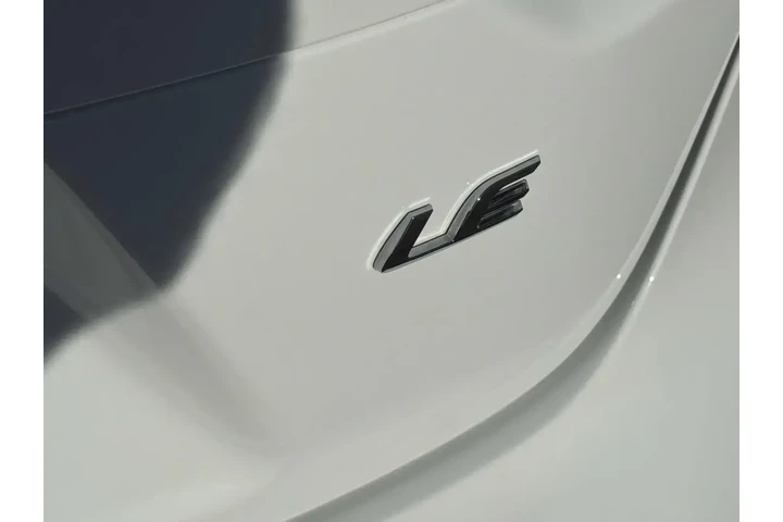 $23987 : Toyota Corolla 2025 LE 4dr S image 7