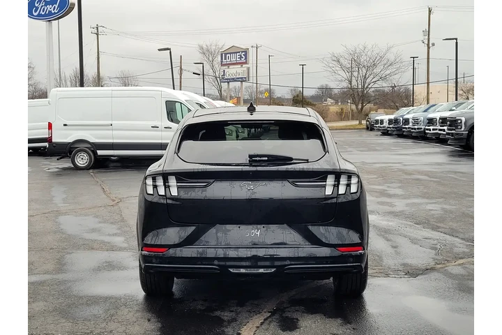 $32597 : Ford Mustang Mach-E 2024 AWD image 5