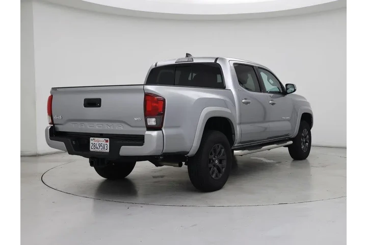$38998 : Toyota Tacoma 2023 4x4 SR5 V image 8