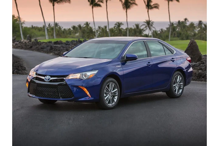 $15466 : Toyota Camry 2016 image 3