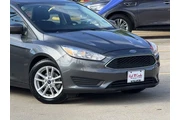 $9998 : Ford Focus 2018 SE 4dr Sedan thumbnail