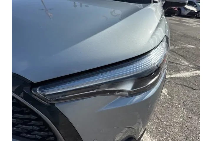 $26988 : Toyota Corolla Cross 2024 XL image 9