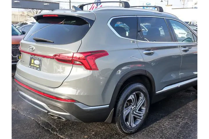 $19997 : Hyundai SANTA FE 2022 AWD SE image 7