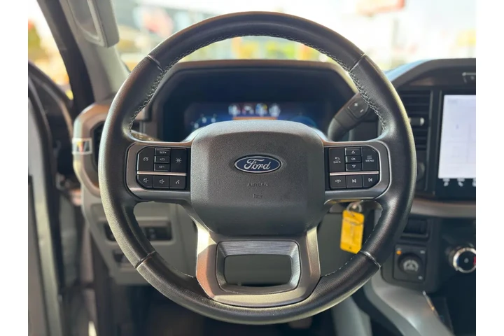 2024 F-150 XLT image 10