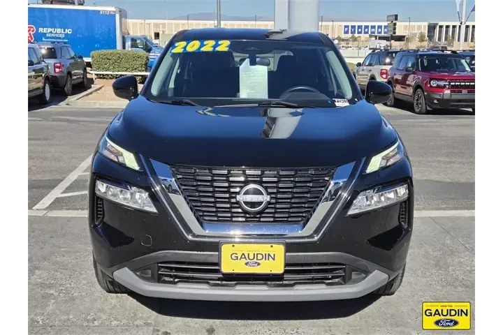 $19777 : Nissan Rogue 2022 AWD SV 4dr image 2