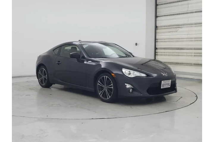 $18998 : Scion FR-S 2015 2dr Coupe 6A image 1