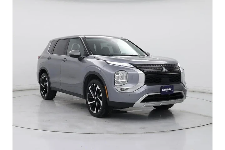 $23998 : Mitsubishi Outlander 2024 AW image 1