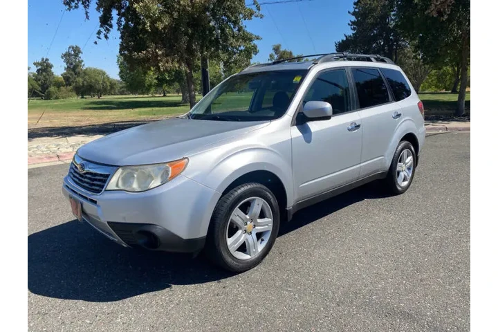 $9750 : 2009 Forester 2.5 X Premium image 4