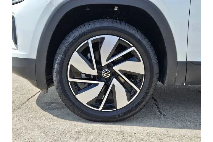 $25625 : Volkswagen Atlas 2024 SE 4dr image 10