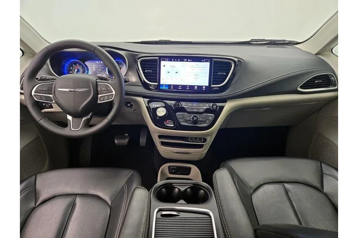 $27998 : Chrysler Pacifica 2023 AWD T image 9