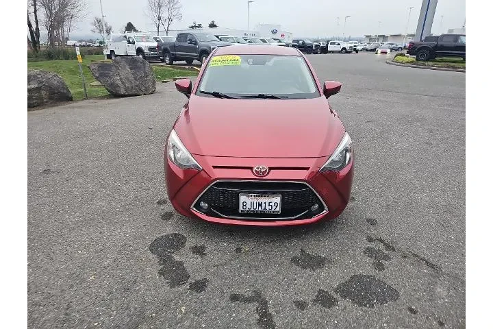 $13995 : Toyota Yaris 2019 LE 4dr Sed image 8