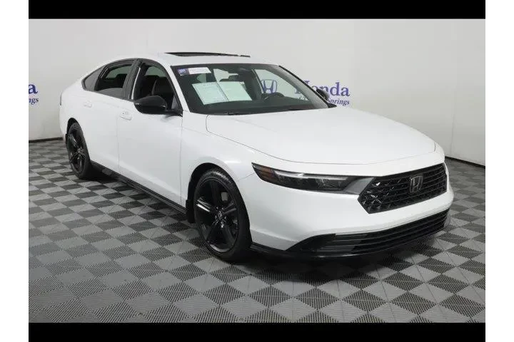 $28875 : Honda Accord Hybrid 2023 Spo image 1