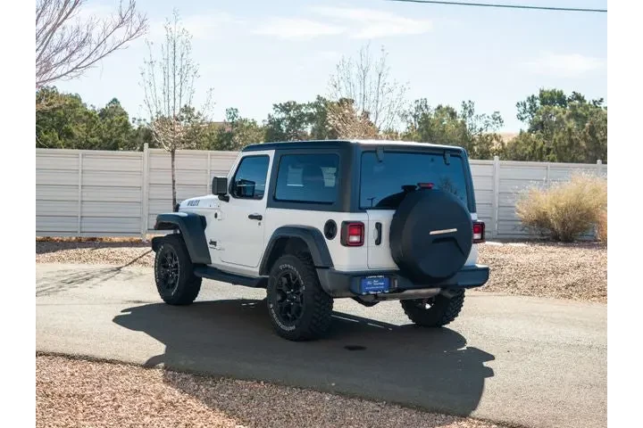 $31988 : 2023 Wrangler Willys image 8