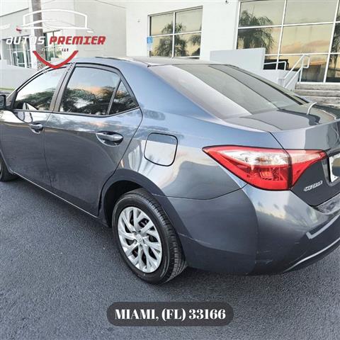 $14600 : Toyota Corolla LE 2018 image 6