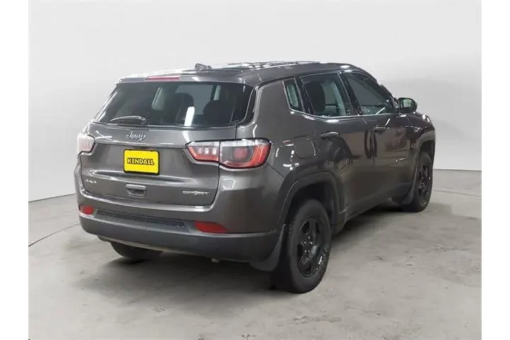 $13961 : Jeep Compass 2021 4x4 Sport image 5