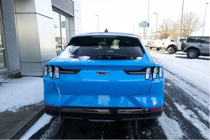 $38499 : Ford Mustang Mach-E 2024 AWD image 4