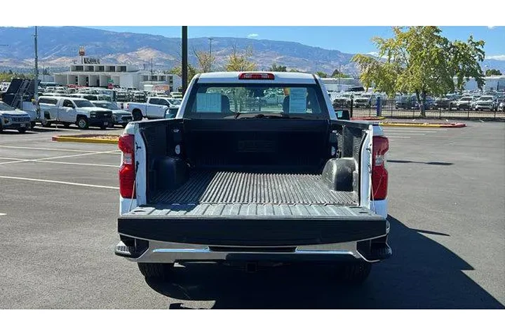 $28984 : Chevrolet Silverado 1500 202 image 7