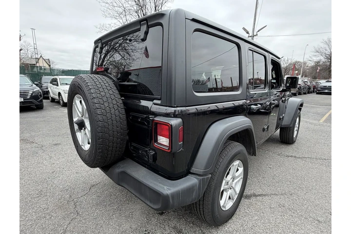$20990 : Jeep Wrangler Unlimited 2020 image 7