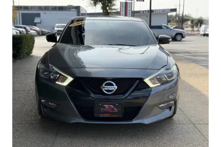 $15499 : 2018 Maxima 3.5 S image 5