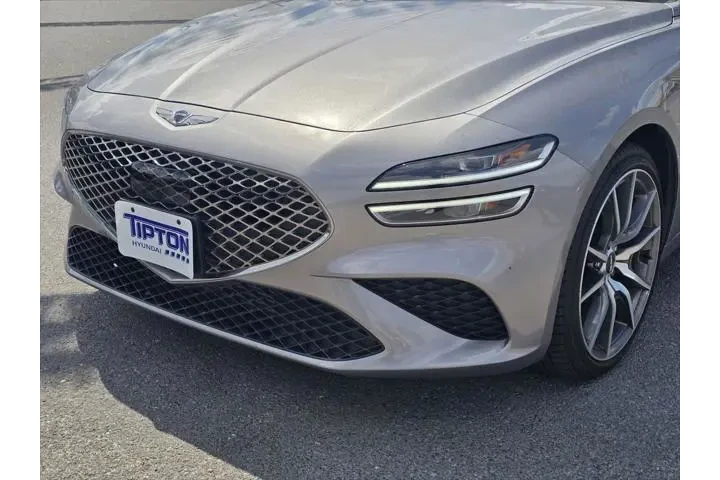 $32999 : Genesis G70 2023 2.0T 4dr Se image 10