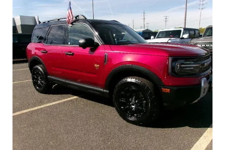 $36391 : Ford Bronco Sport 2025 AWD B image 3