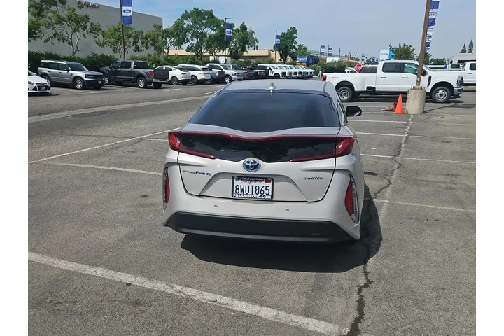 $23500 : Toyota Prius Prime 2021 Limi image 7