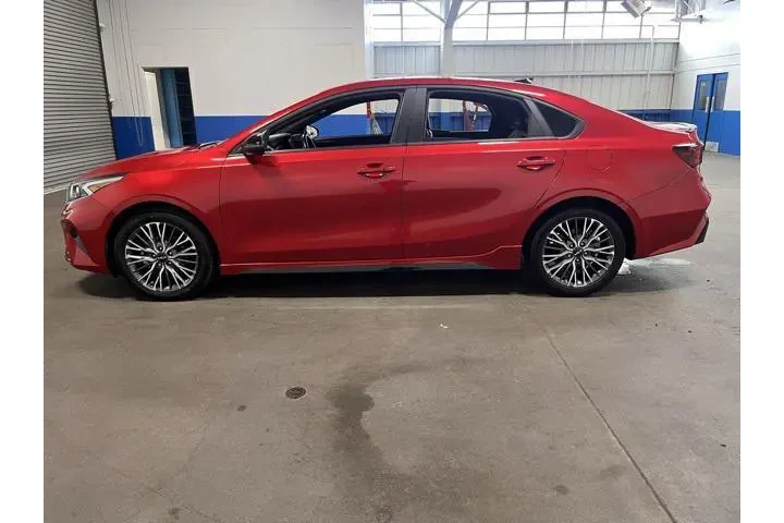 $19972 : Kia Forte 2024 GT-Line 4dr S image 6