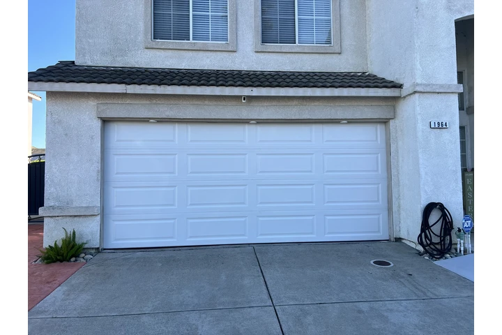 Garage doors image 4