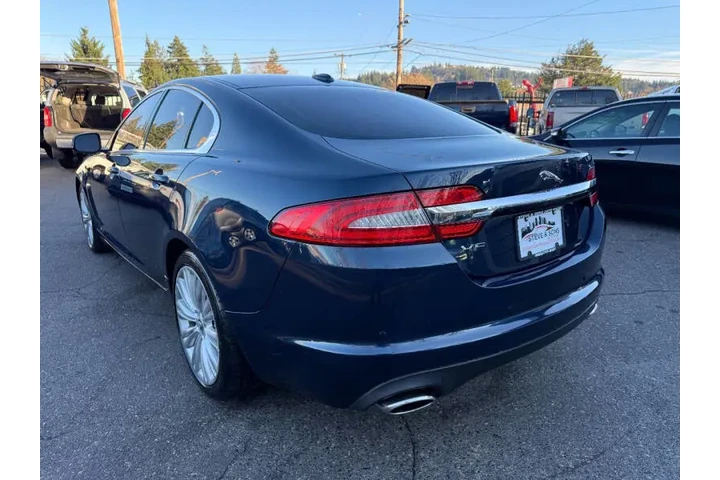 $8995 : 2012 XF Portfolio image 7