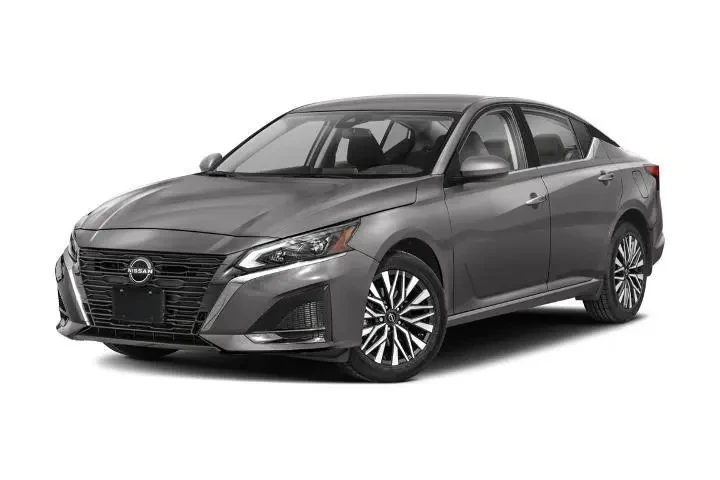 $16990 : Nissan Altima 2023 2.5 SV 4d image 1