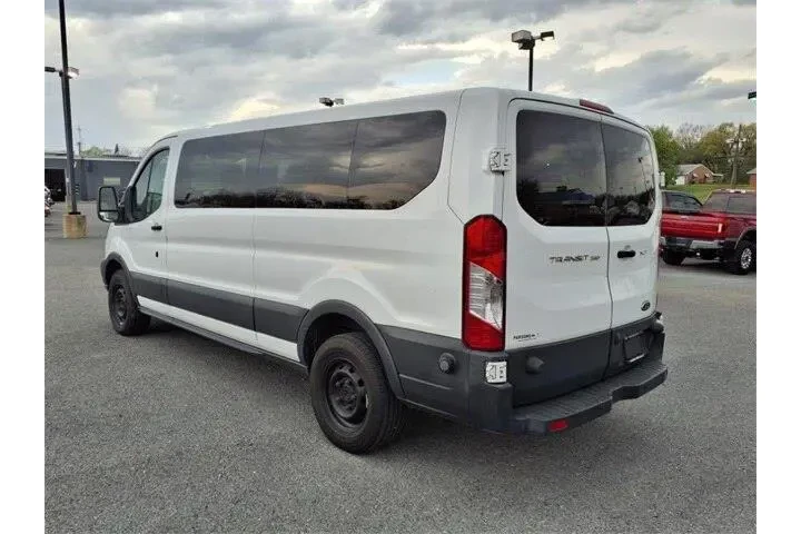 $18900 : Ford Transit 2015 350 XL 3dr image 6