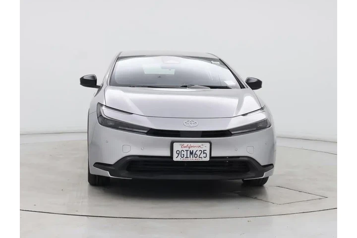 $27998 : Toyota Prius 2023 LE 4dr Hat image 5
