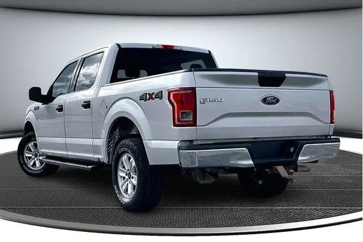 $16000 : Ford F-150 2017 4x4 XLT 4dr image 4