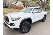 2018 Tacoma SR5 V6 en Denver