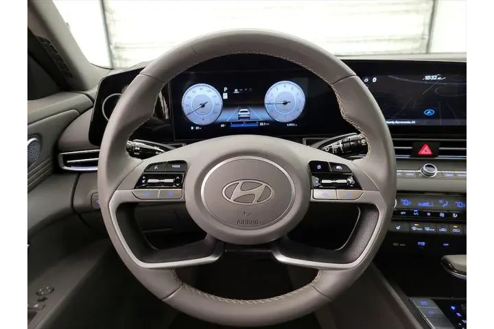 $22998 : Hyundai ELANTRA 2025 SEL Con image 10