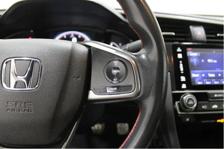 $17982 : Honda Civic 2017 Si 2dr Coup image 9