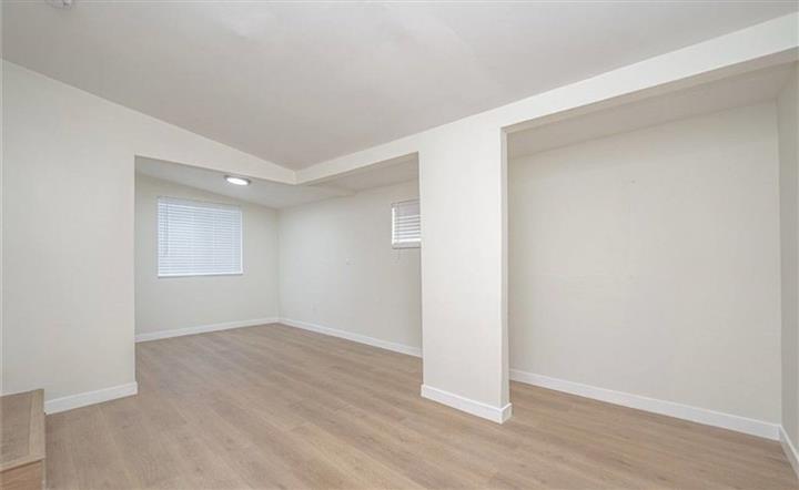 $1700 : For Rent image 5