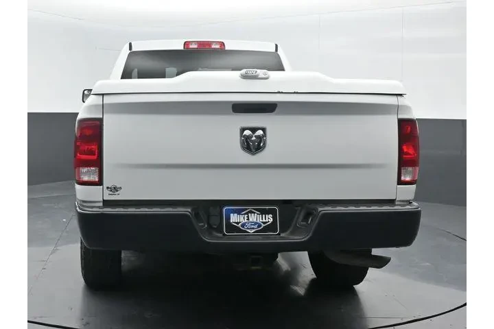 $15558 : Ram 1500 2018 4x2 Express 4d image 6