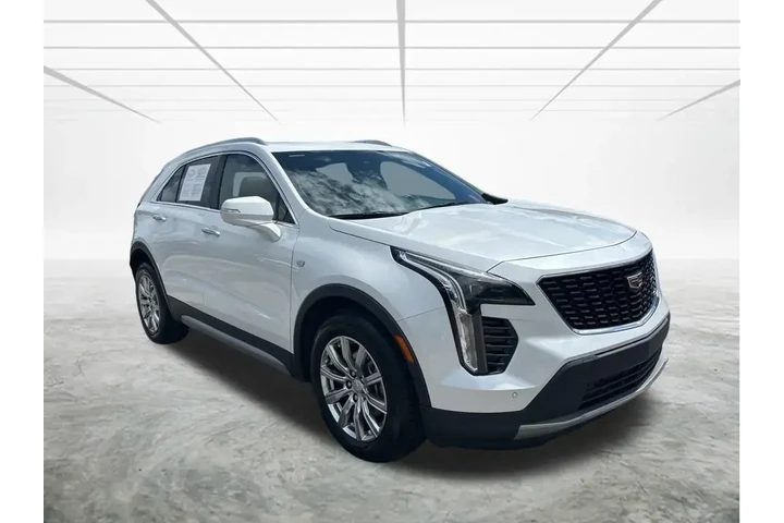 $26974 : Cadillac XT4 2022 Premium Lu image 2