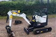 $3750 : miniexcavadora Bobcat E10 2021 thumbnail