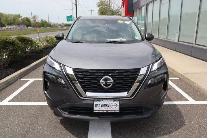 $172 : Nissan Rogue 2021 AWD S 4dr image 4