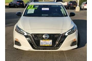 $22500 : Nissan Altima 2021 2.0 SR 4d thumbnail