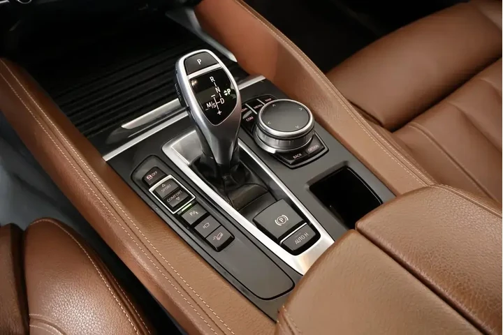 $18989 : BMW X6 2017 AWD xDrive35i 4d image 9