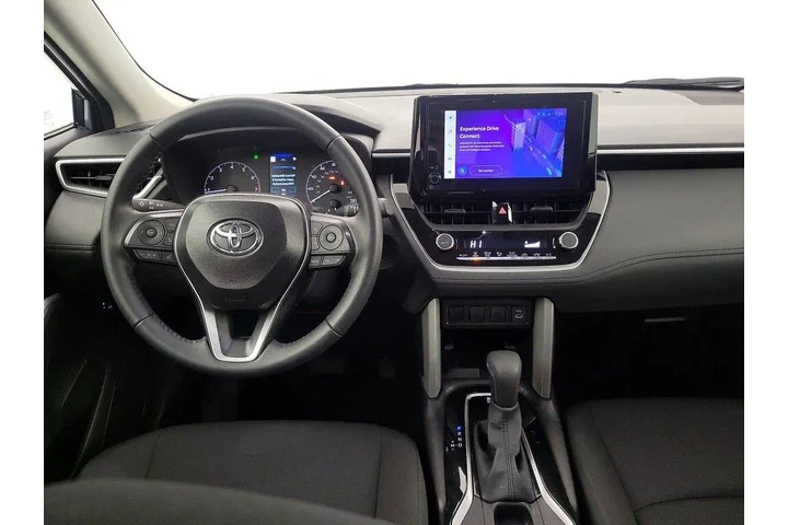 $28998 : Toyota Corolla Cross 2025 LE image 10