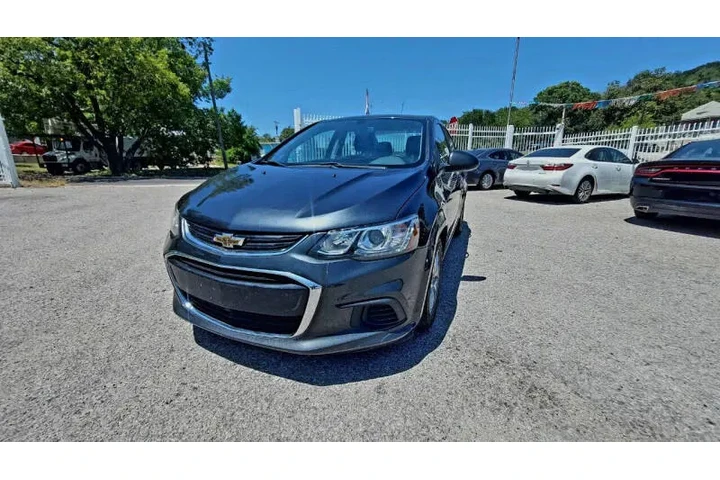 $5900 : 2020 Sonic LT image 2