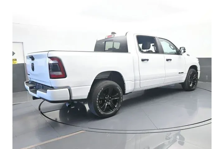 $33000 : Ram 1500 2024 4x2 Big Horn 4 image 6