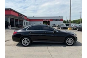 $9980 : 2016 Mercedes-Benz C-Class C3 thumbnail
